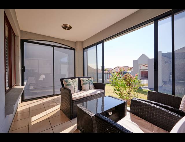 2 BEDROOM CLUSTER FOR SALE IN NOORDWYK